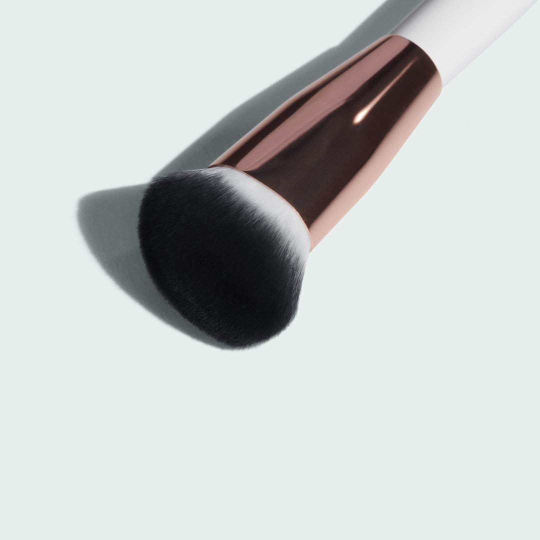 I BEAUTY FLAWLESS FOUNDATION BRUSH